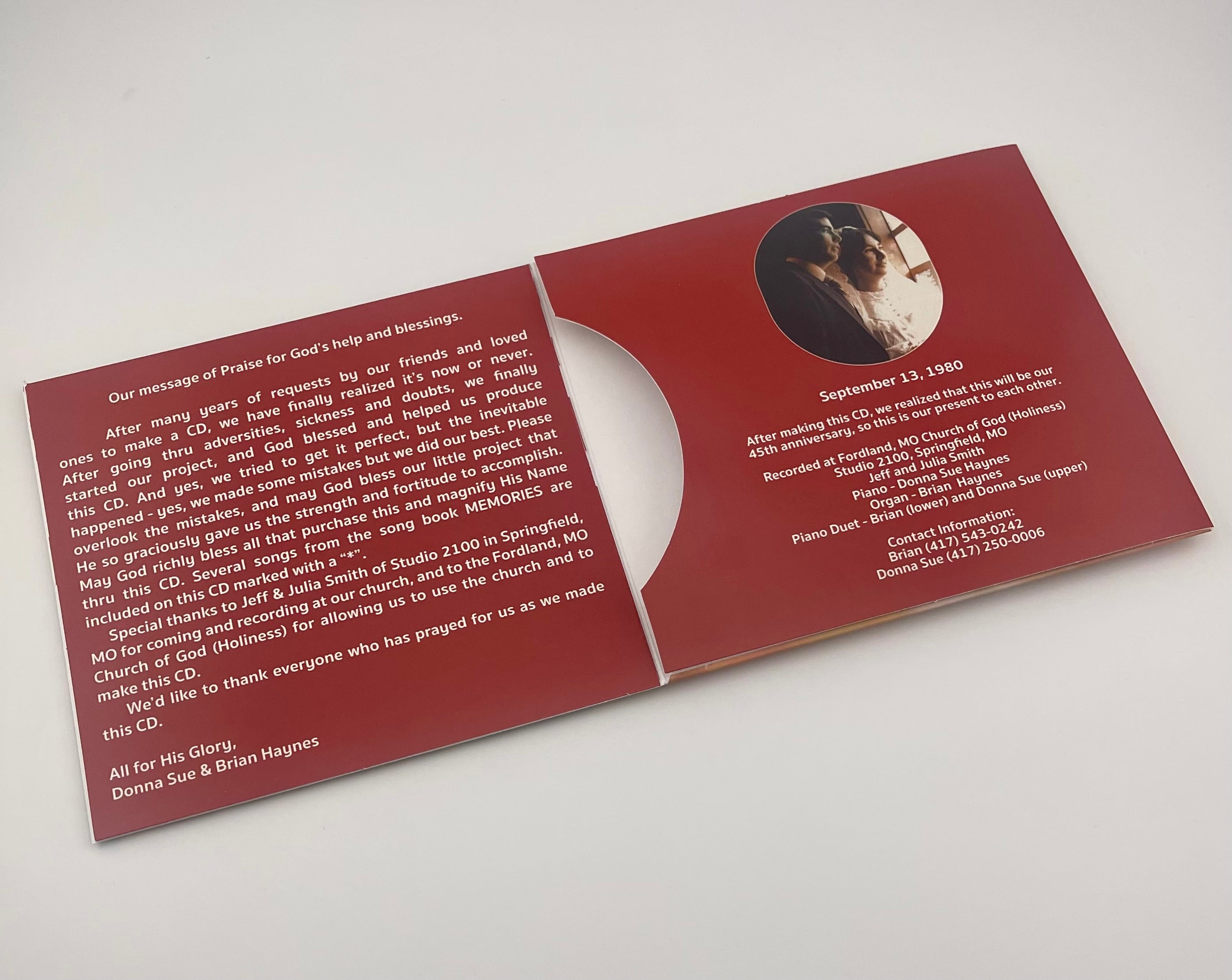 CDs in 4 Panel Crescent Pocket Sleeve