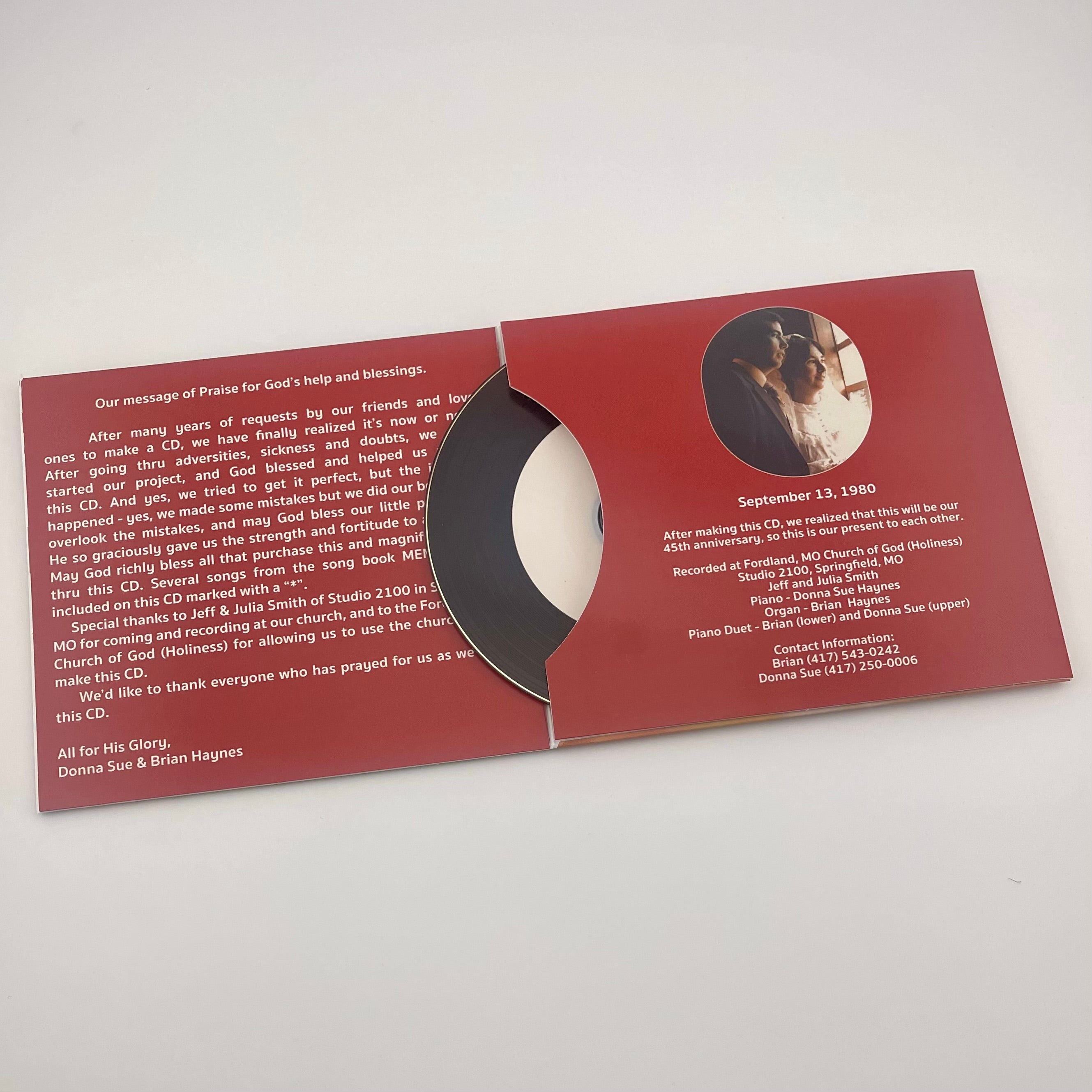 CDs in 4 Panel Crescent Pocket Sleeve