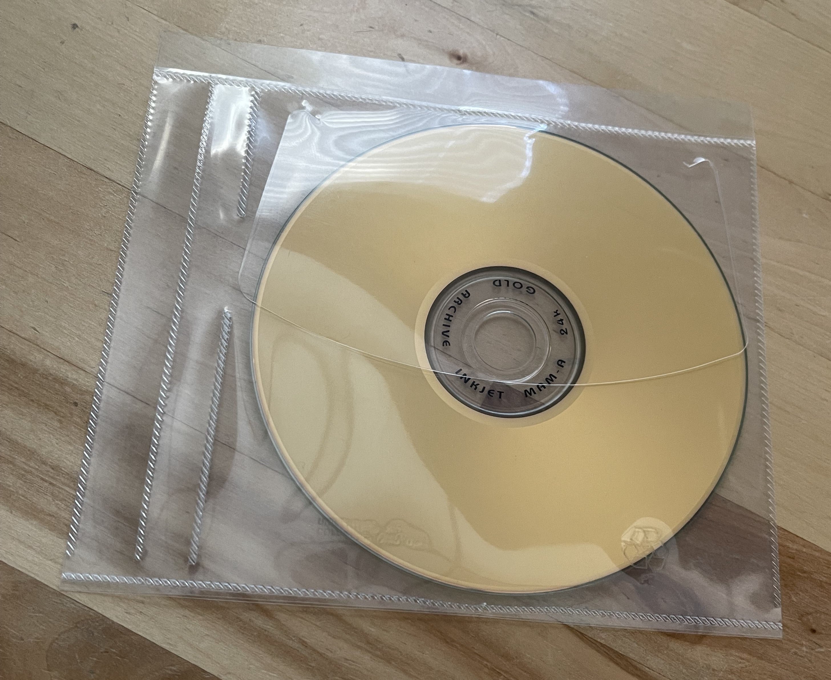 Clear CD|DVD Bind-in disc sleeve w/ lift up window