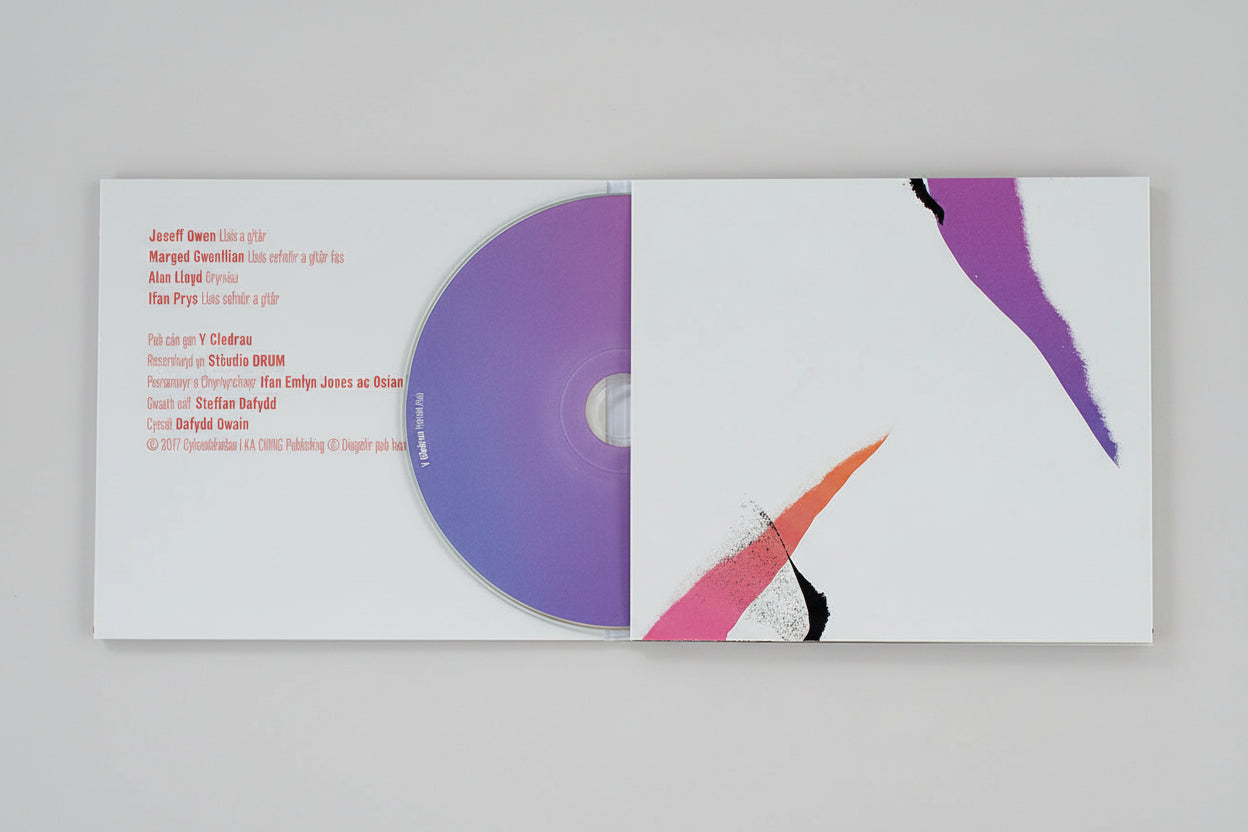 Cd in 4 panel sleeve